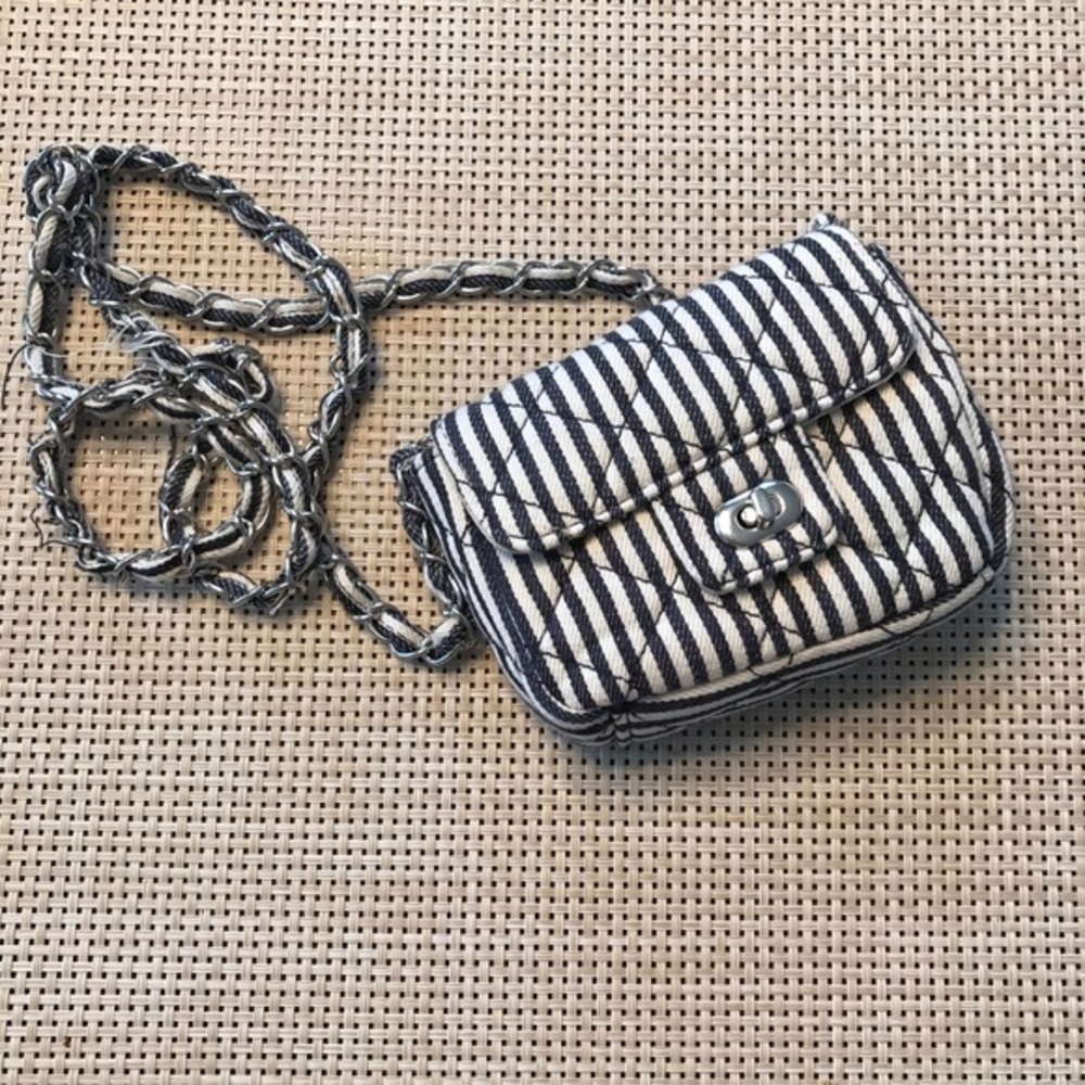 Blue‎ and white cross body purse